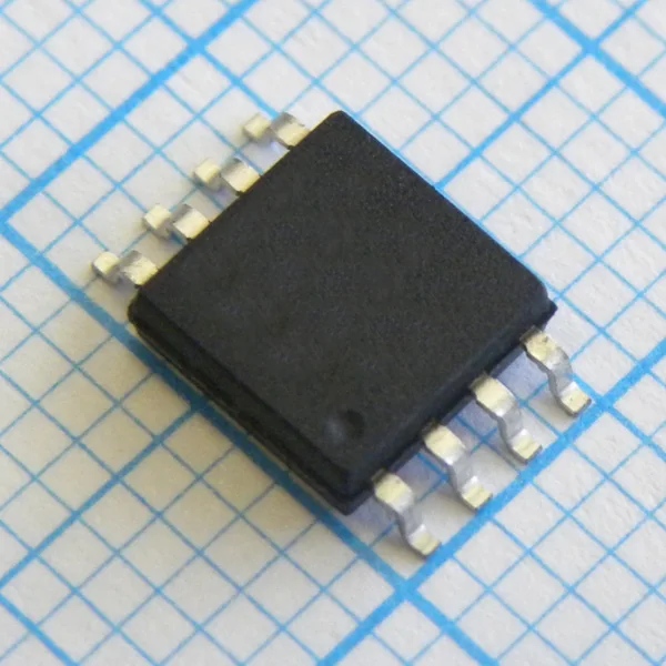 Микросхема памяти W25X40CL, Flash 4 Мбит, SPI, SO-8W