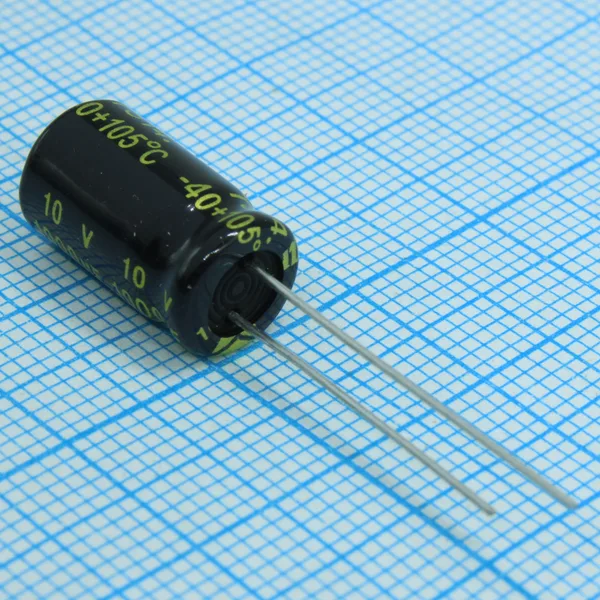 Конденсатор электролитический TS13DE1E471MSB040R, 470 мкФ, 25 В