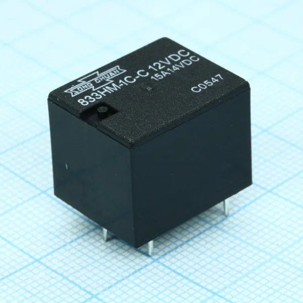 Реле в плату 833HM-1C-C, 12 В, 15 А